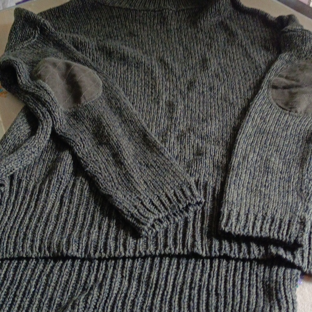 } ladies turtle neck sweater